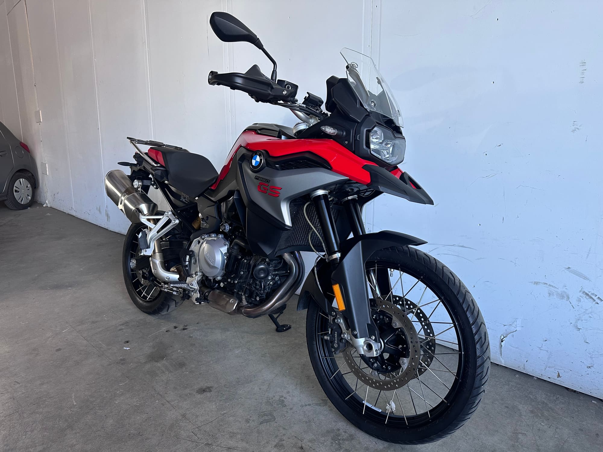 BMW F850GS